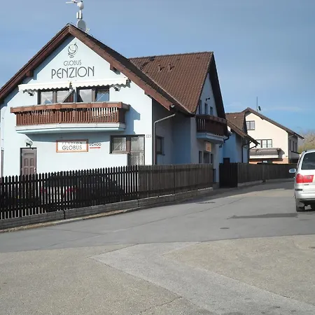 Гостевой дом Globus Чески-Крумлов