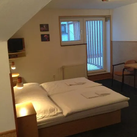Penzion Globus 3*