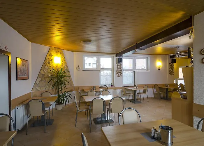 Globus Гостевой дом 3*