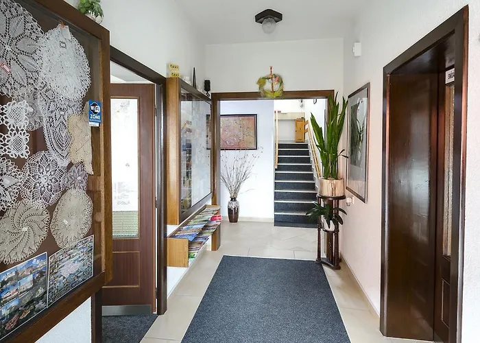 Гостевой дом Globus Чески-Крумлов